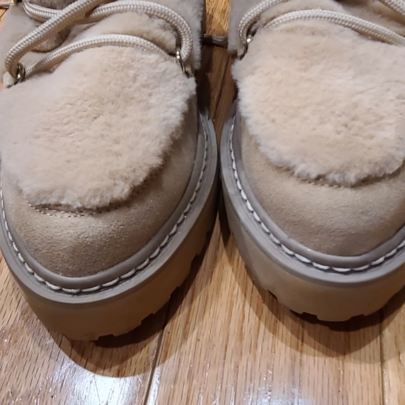 Cute & Like New! - Picture 11 of 16